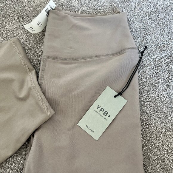 Abercrombie YPB Taupe Set - Picture 2 of 3